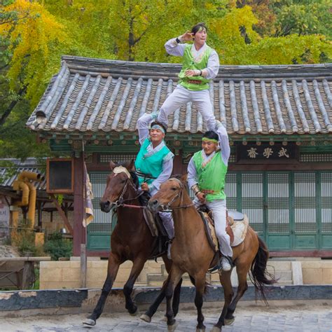 Korean Folk Village Tour :: Dragon Hill Lodge