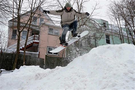 9 Insane Facts About Boston's Snow Season | TIME