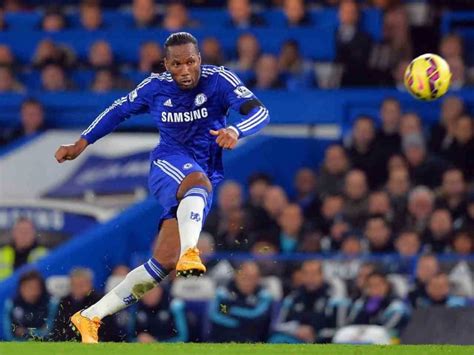 Didier Drogba Wants to Remain With Chelsea 'Family' - English Premier ...