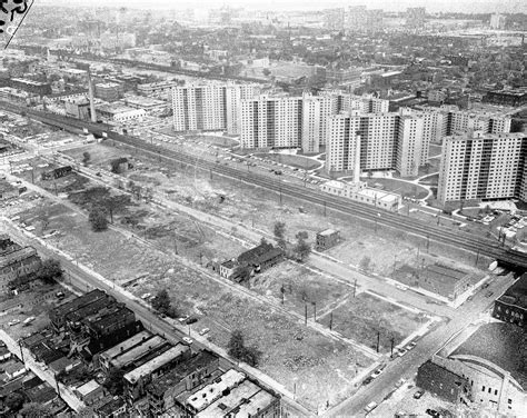 The Ghost Highways of Chicago: The Crosstown Expressway & The Lake Shore Expressway