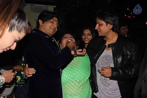 Singer Ankit Tiwari Bday Party - Photo 4 of 64