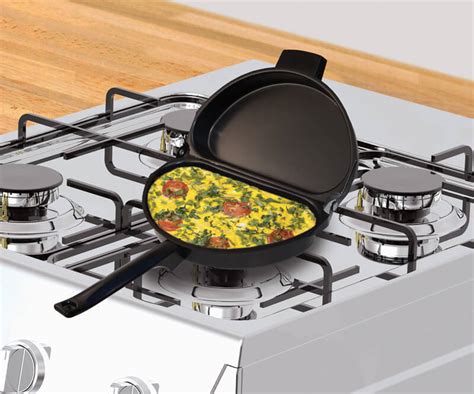 What You Need For The Best Omelette Pan - Taste Insight