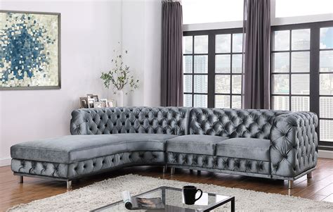 U547 Grey Velvet Sectional by Global Furniture | FurniturePick