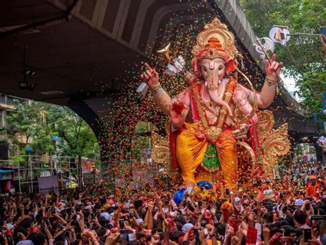 Top 10 Mumbai Ganpati Pandals (2024) You Must Witness