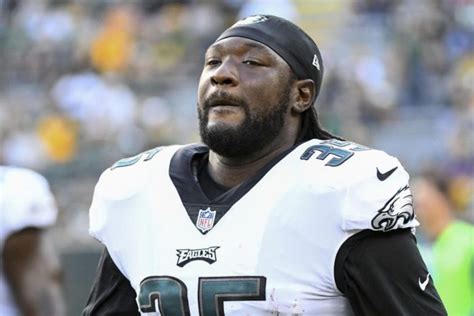 LeGarrette Blount’s Career Highlights and Net Worth - Networth Height ...