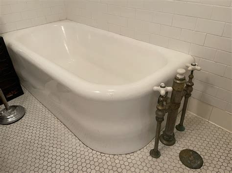 Info on Old Tub : centuryhomes