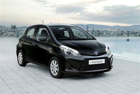 2013 Toyota Yaris-Hybrid | Cars Specs