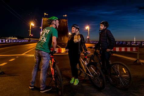 White Nights Evening Bike Ride - St. Petersburg Adventures