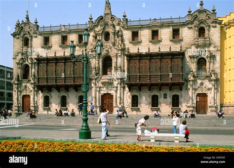 Colonial Buildings Lima Peru Stock Photos & Colonial Buildings Lima Peru Stock Images - Page 2 ...