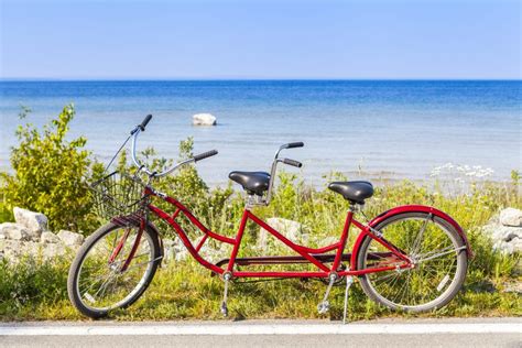 Mackinac Island Bike Rental: The Ultimate Guide For The Island