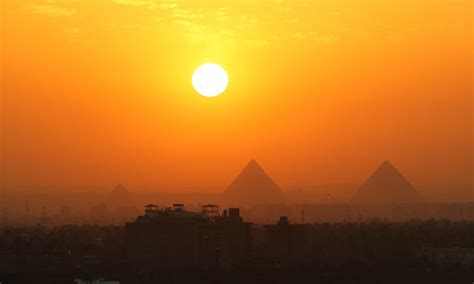 Pyramids at sunset! - Global Times