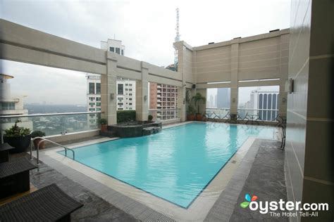 City Garden Hotel Makati Review: What To REALLY Expect If You Stay