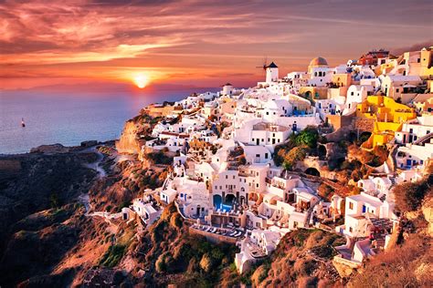 Stunning Santorini Sunset: HD Wallpaper of Architectural Beauty