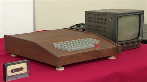 Rare Apple-1 Computer To Go Up For Auction Tuesday In Rancho Cucamonga ...