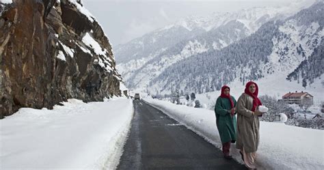 Erratic Weather Expected In Jammu, Kashmir Divisions Till May 7: MeT ...