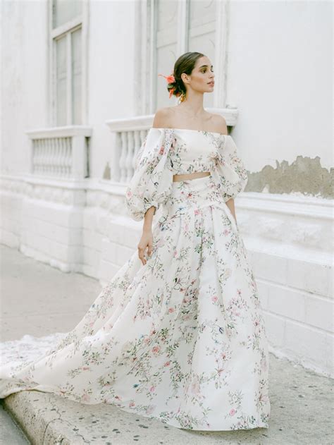 32 Beautiful Floral Wedding Dresses to Inspire