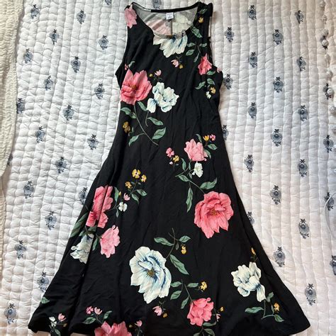 old navy floral dress size xs - Depop