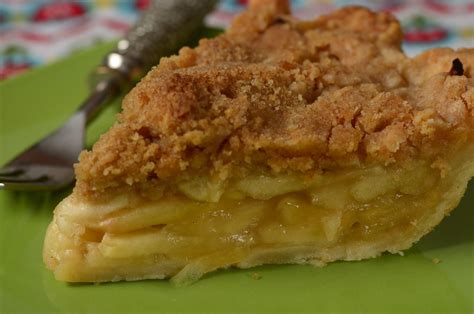 Apple Crumble Pie - Joyofbaking.com *Video Recipe*