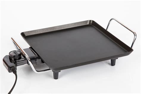 How To Clean an Electric Griddle the RIGHT Way