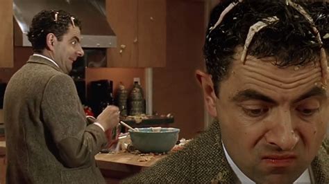 Mr Bean's DISASTER | Bean Movie | Mr Bean Clip - YouTube