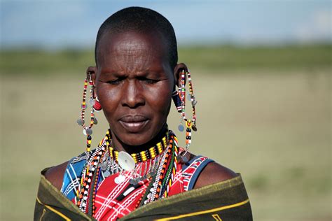 Masai woman | Safari Kenya / Australian operated Luxury African Safaris ...