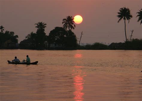 Kerala India Backwaters Sunset | The Kerala backwaters are a… | Flickr