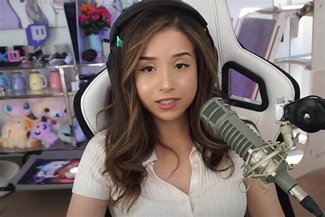 Pokimane addresses rumors about Fitz being her boyfriend - TwitchAddict