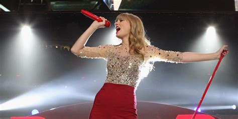 Taylor Swift Announces ‘Red’ Will Be Her Next Re-Recorded Album – Find ...