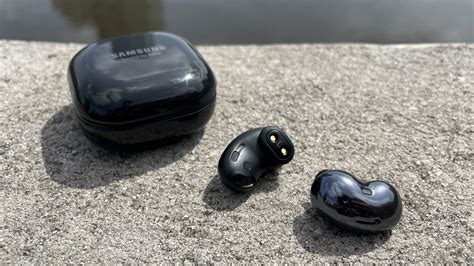 Samsung Galaxy Buds Live review in 2022: Great at this price!