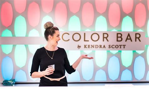 Meet me in Vegas // Kendra Scott Color Bar | NEVER SKIP BRUNCH by Cara Newhart