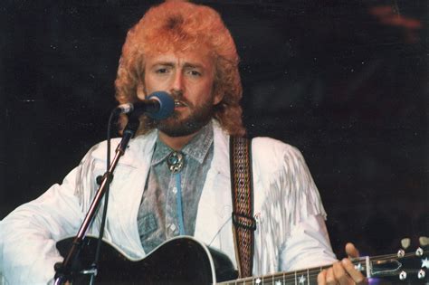 File:KeithWhitley.jpg - Wikimedia Commons