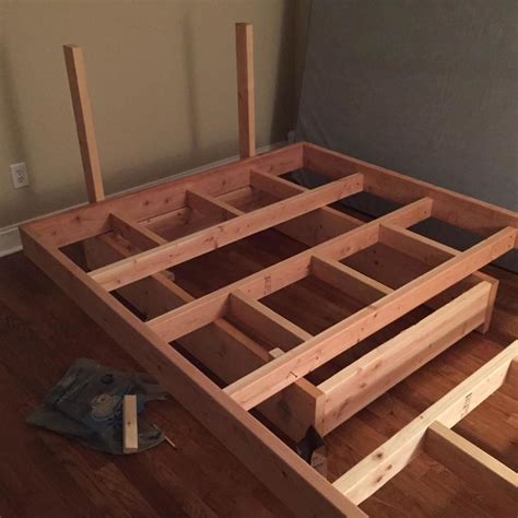 This Guy Made A DIY Floating Bed In 19 Simple Steps… Wait Till You See How He Did The Lights ...