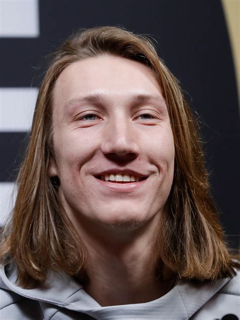 Trevor Lawrence Hair - 19 Year Old Freshman Phenom Trevor Lawrence Is ...