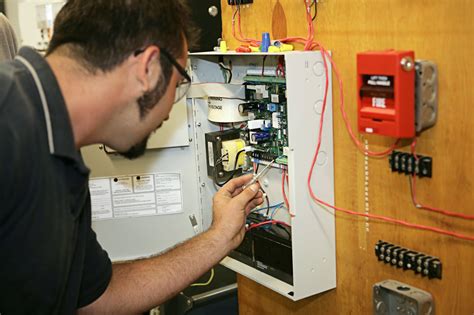 How a Commercial Fire Alarm System Works