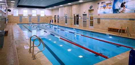 Does 24 Hour Fitness Have a Pool? (Photos & Amenities Explained)