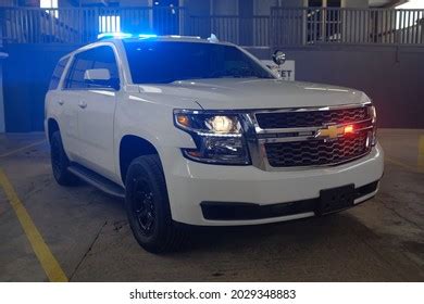 18 Chevy Tahoe White Images, Stock Photos & Vectors | Shutterstock