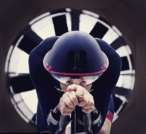 Cycling Wind Tunnel, capturing drag data & sports-specific measurements