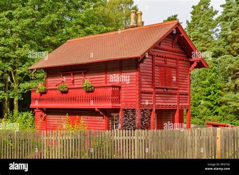 RED CHALET HOUSE GORDON CASTLE ESTATE FOCHABERS SCOTLAND Stock Photo ...