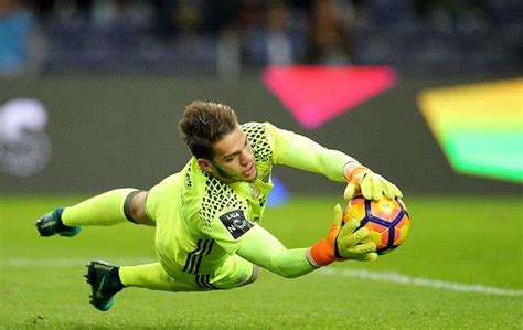 10 Things You Don’t Know About Manchester City's Record Breaking Goalkeeper Signing Ederson ...