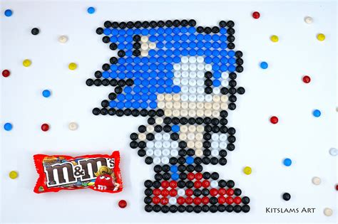 8 Bit Sonic Pixel Art Grid