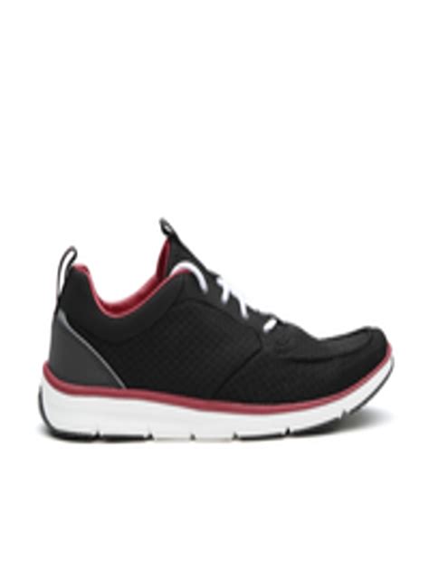 Buy Clarks Men Black Running Shoes - Sports Shoes for Men 1931446 | Myntra