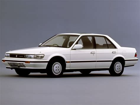 Nissan Bluebird U12 1987-91: Гордость Nissan | carakoom.com