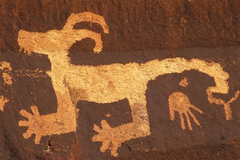 Native American pictographs | Petroglyphs art, Ancient art, Prehistoric art