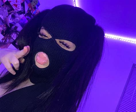 Aesthetic Gangster Pfp - Imgur Post Imgur Thug Style Ski Mask Thug Girl ...