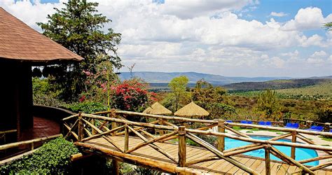 Mara Sopa Lodge | Kenya Safaris