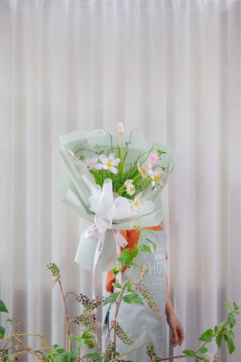 Bó Hoa "tulip 2" - BRING HOME Flowers- Tiệm Hoa Tươi