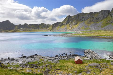 What to See in Vaeroy, Lofoten, Norway - One of the Most Unique Islands ...