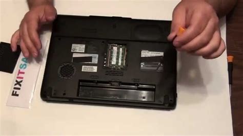 DIY How to repair your laptop's CD rom, hard drive & memory in no time ? - YouTube