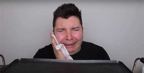 Fans React to Nikocado Avocado's Videos of Him Crying, Saying His Life is Over