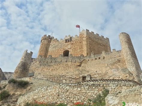 Castillo de Alcalá del Júcar - 3enruta.com